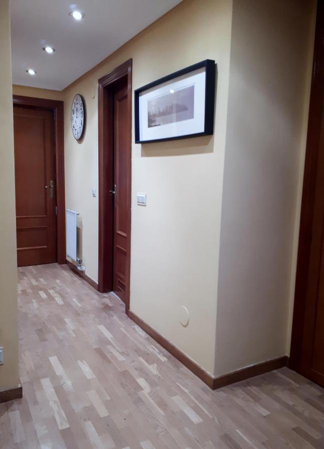 Castelao Apartment Oviedo Ngoại thất bức ảnh